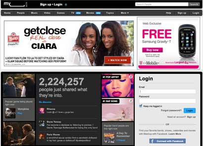 myspace-new-look-cant-help-it-now myspace is a bit too late in the market