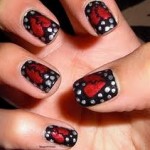 blackart-nail-art-to-add-romance