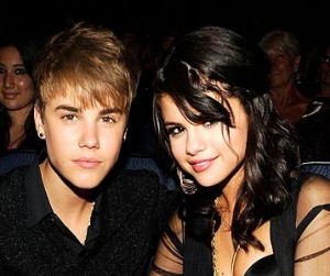 selena-gomez-and-justin-bieber-daitng