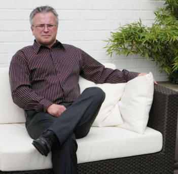 online dating service
